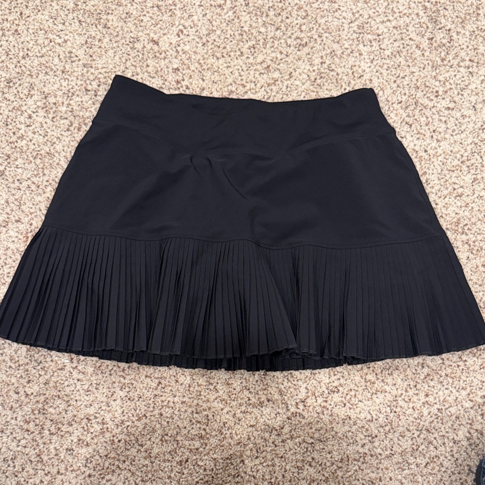 Mondetta Black Pleated Skort